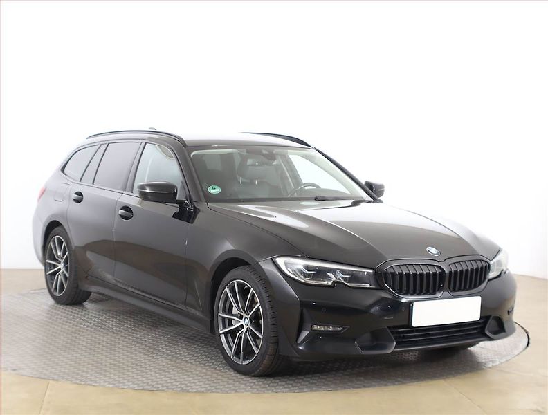 BMW Řada 3 (2020) 330 d xDrive, 4X4, Automat - fotografie inzerátu