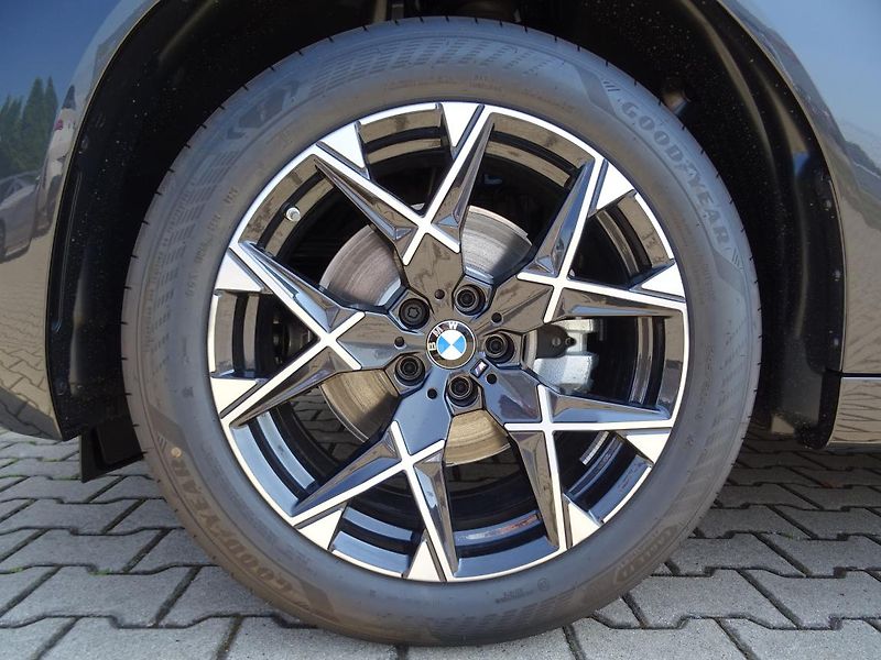 BMW X3 xDrive20d - fotka 6 z 6