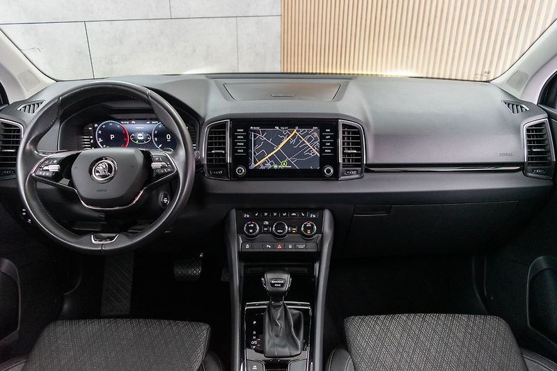 Škoda Karoq 2.0 TDI 4x4*TAŽNÉ*STYLE*ČR 1.M - fotka 8 z 41