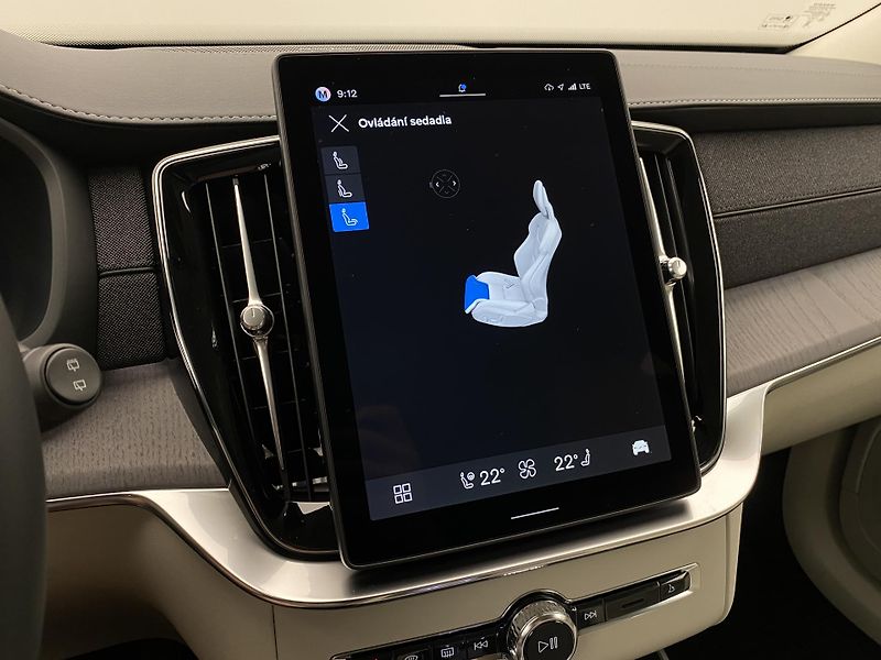 Volvo XC90 (2026) T8 AWD Plug-in BRIGHT PLUS 7m - fotka 66 z 68