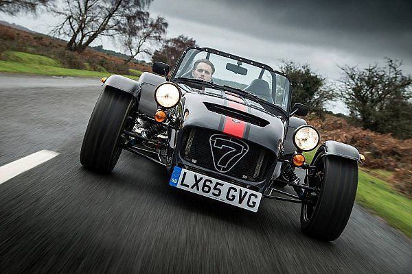 Caterham Seven 620S.