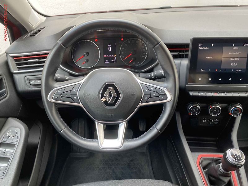 Renault Clio (2020) 1.0 TCe, 2.maj,ČR, STK5/28 - fotka 11 z 17