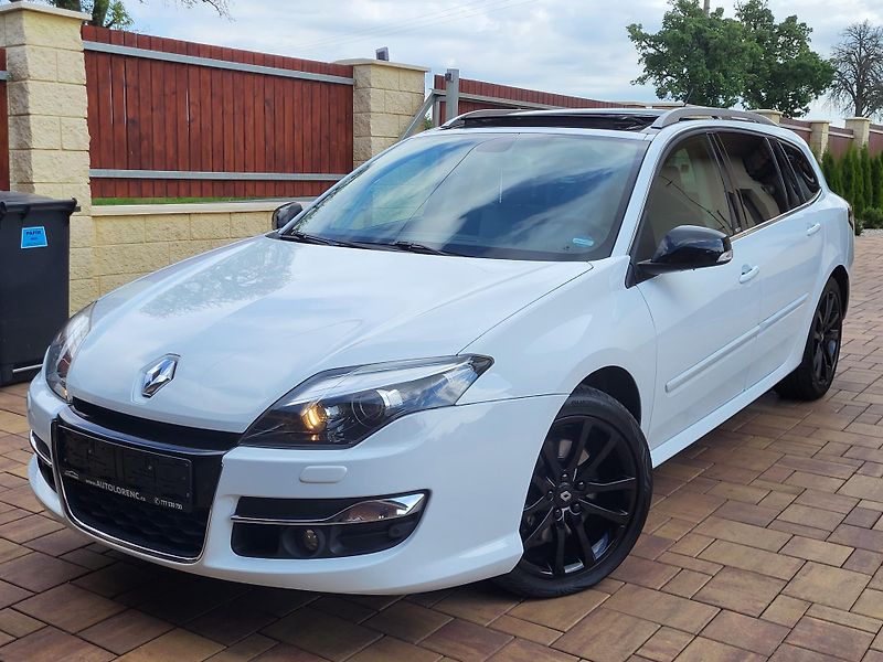 Renault Laguna 2.0dCi 127kW*4CONTROL*PANORAMA - fotka 1 z 50