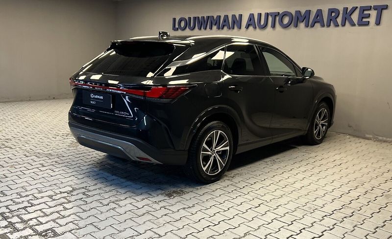 Lexus RX 450h plus 450H+ 2,5 PHEV COMFORT PLUS - fotka 2 z 18
