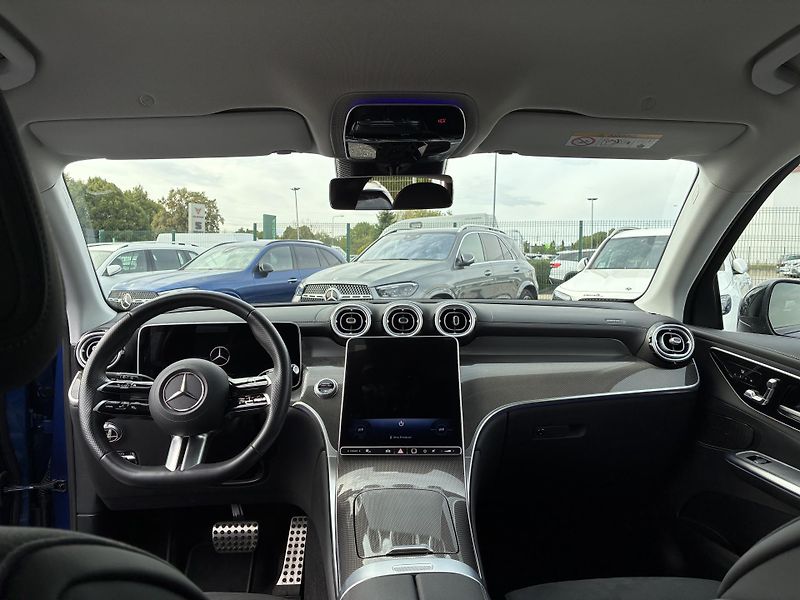 Mercedes-Benz GLC (2024) 220d 4MATIC - fotka 11 z 16