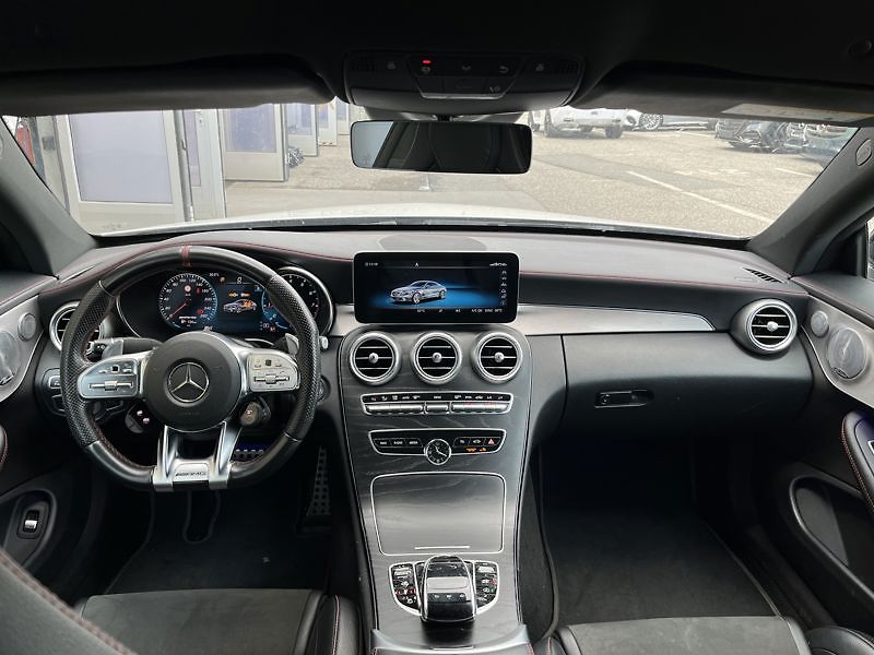 Mercedes-Benz Třídy C C-Třída Mercedes-AMG 43 4MATIC - fotka 14 z 21