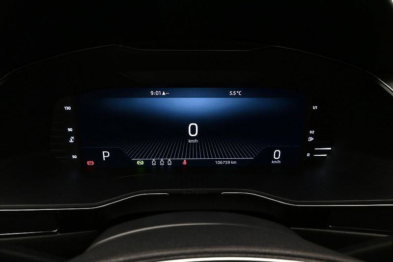 Škoda Superb 2,0 TDI 147KW DSG STYLE Záruka - fotka 16 z 33