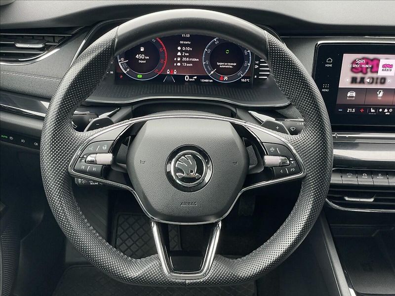 Škoda Octavia 2,0 TDI 4x4 DSG Style Plus TZ - fotka 8 z 23