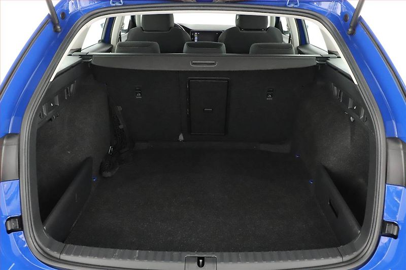 Škoda Octavia (2022) Style 2.0 TDI, Automat, ČR - fotka 17 z 18
