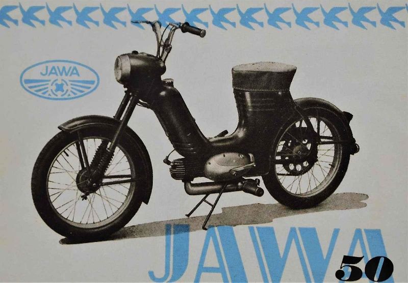 Jawa 550 se nejčastěji lakovala barvou červená třešeň