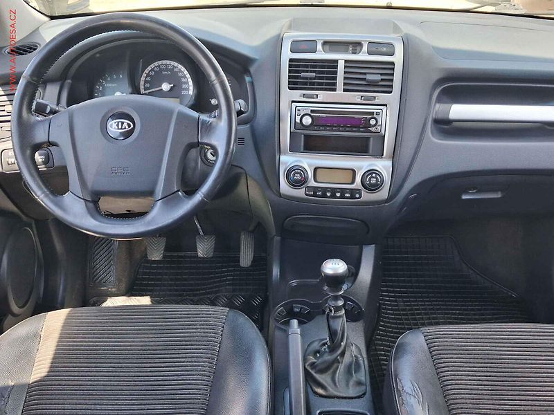 Kia Sportage (2007) 2.0 CRDi, ČR - fotka 8 z 17