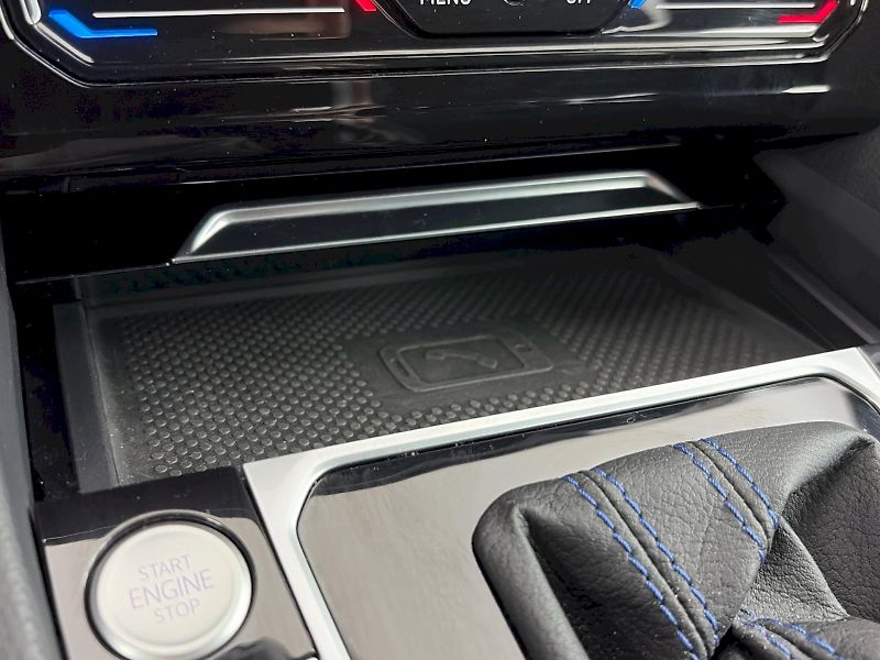 Volkswagen Arteon (2024) R 2.0 TSI 235kW 4Motion DSG - fotka 24 z 35