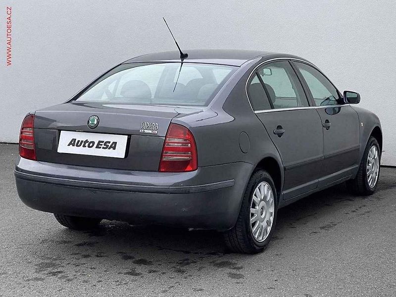 Škoda Superb 2.0 L&K 4x4 DSG.