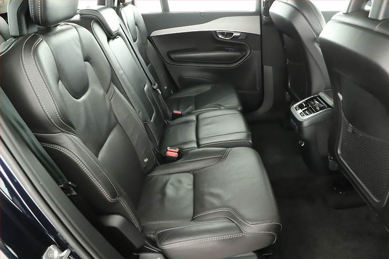 Volvo XC90 (2016) D5 AWD - fotka 7 z 19