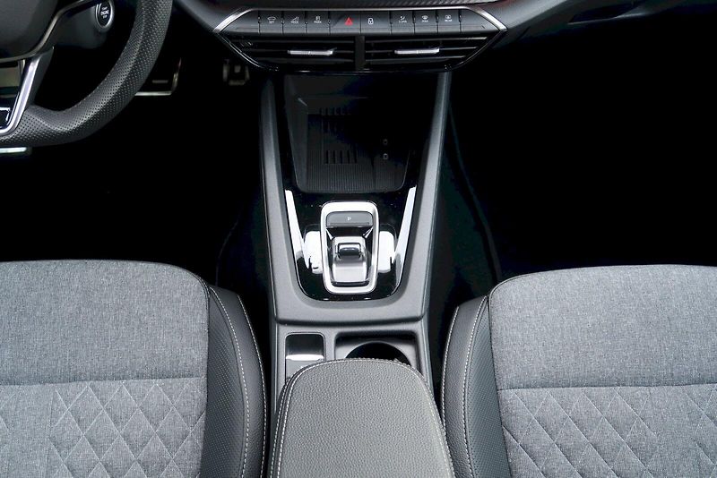 Škoda Octavia (2025) SportLine 1,5 TSI 110 kW DSG M - fotka 29 z 29