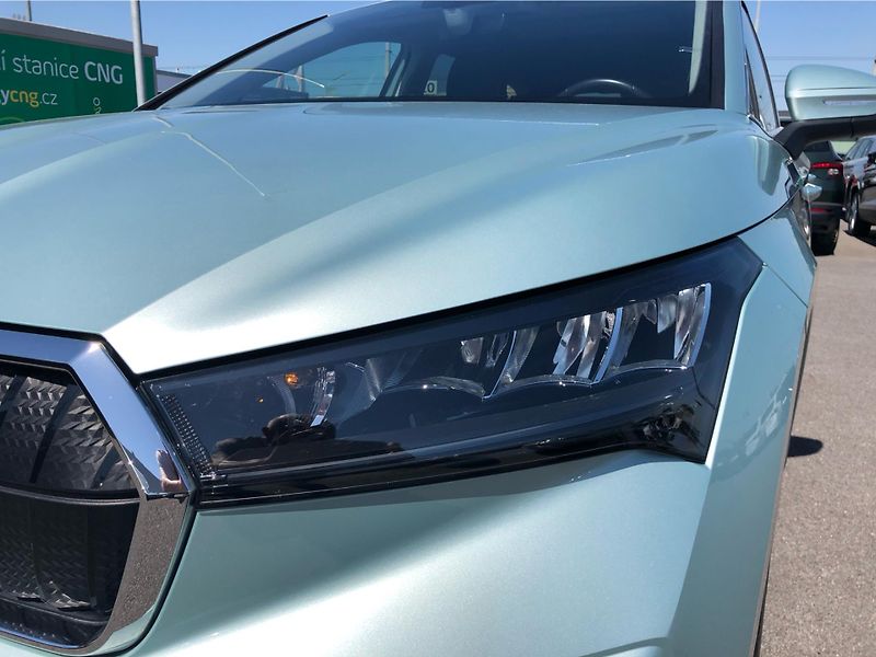 Škoda Enyaq iV 80 150 kW 82 kWh TČ SoH: 90 - fotka 26 z 30