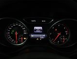 Mercedes-Benz GLA (2019) 200 d 4MATIC, 4X4 - náhled 9