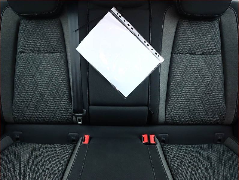 Škoda Karoq (2023) Style 2.0 TDI, ČR, DPH, Style - fotka 10 z 22