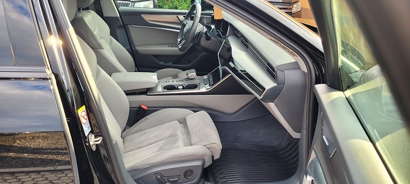 Audi A6 Allroad (2020) Avant sport 50 3,0TDi 210kW4x4 - fotka 16 z 55