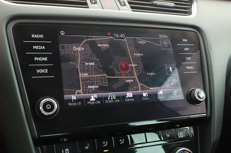 Škoda Octavia (2017) 2.0 TDI, Navi, Tempomat - fotka 15 z 20