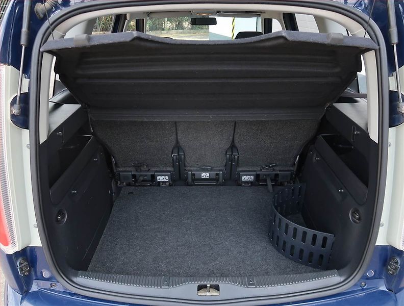 Škoda Roomster (2012) Ambition 1.2 12V, Serv.kniha - fotka 13 z 15