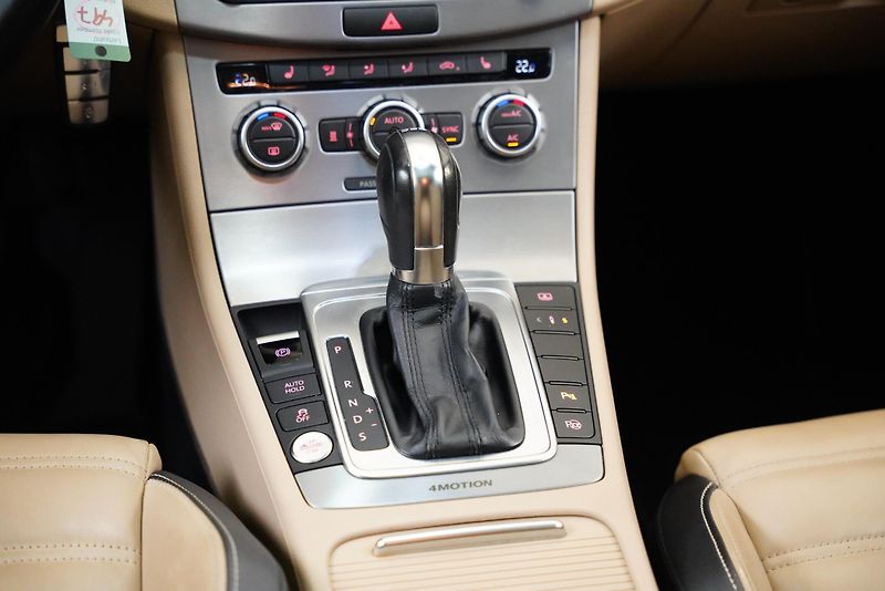 Volkswagen CC - fotka 25 z 28