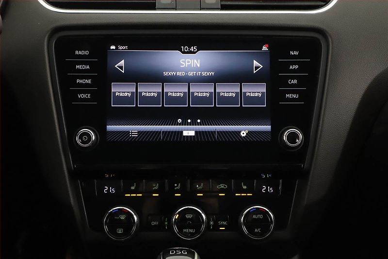 Škoda Octavia (2018) Scout 2.0 TDI, 4X4, Automat - fotka 14 z 18