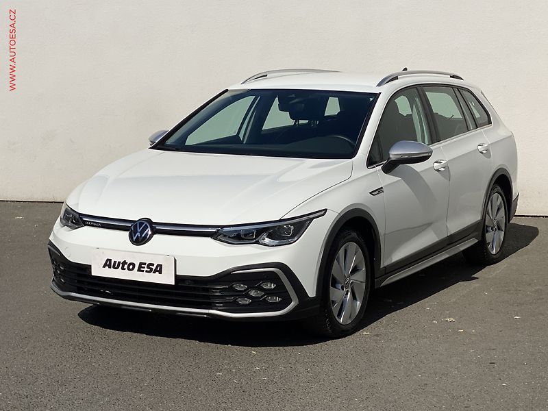 Volkswagen Golf (2022) 2.0 TDi 4x4, Alltrack, DSG, - fotka 3 z 22