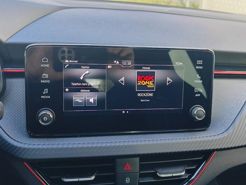 Škoda Scala (2024) 1,5 TSI 110 kW Monte Carlo DSG - fotka 31 z 44