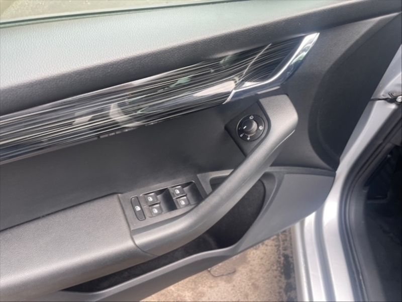 Škoda Octavia 2,0 TDI Style DSG - fotka 11 z 11