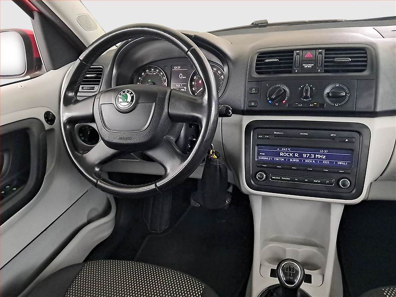 Škoda Roomster (2010) Scout 1.6 TDI, Eko.zaplacen - fotka 7 z 17