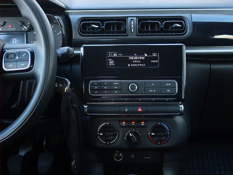 Citroën C3 (2018) 1.2 PureTech, Serv.kniha - fotka 12 z 15