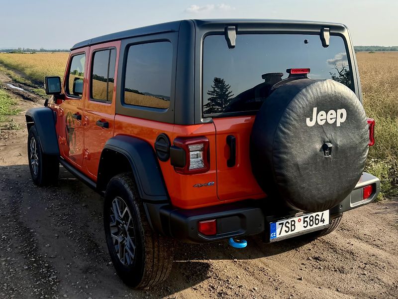 Jeep Wrangler (2023) Rubicon - fotka 3 z 14