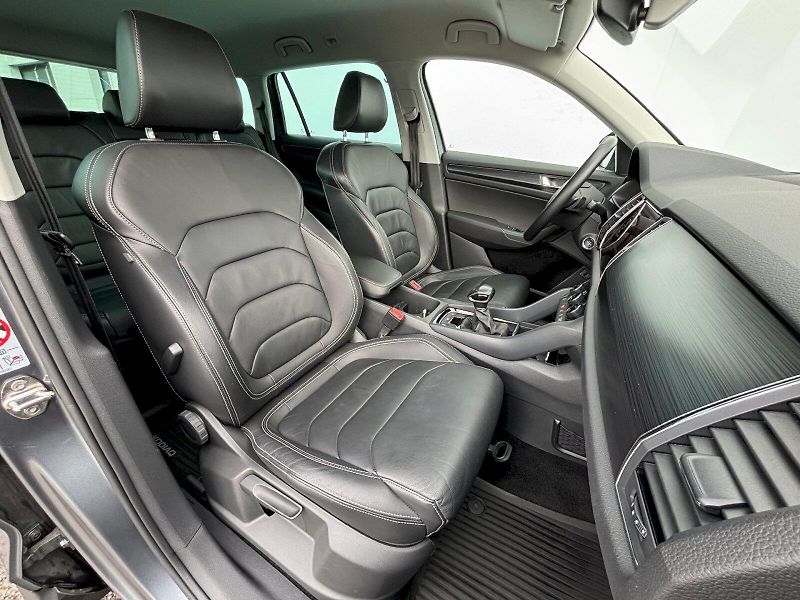 Škoda Kodiaq (2019) 2.0 TDI 140kW 4x4 DSG Nez.Top. - fotka 30 z 35