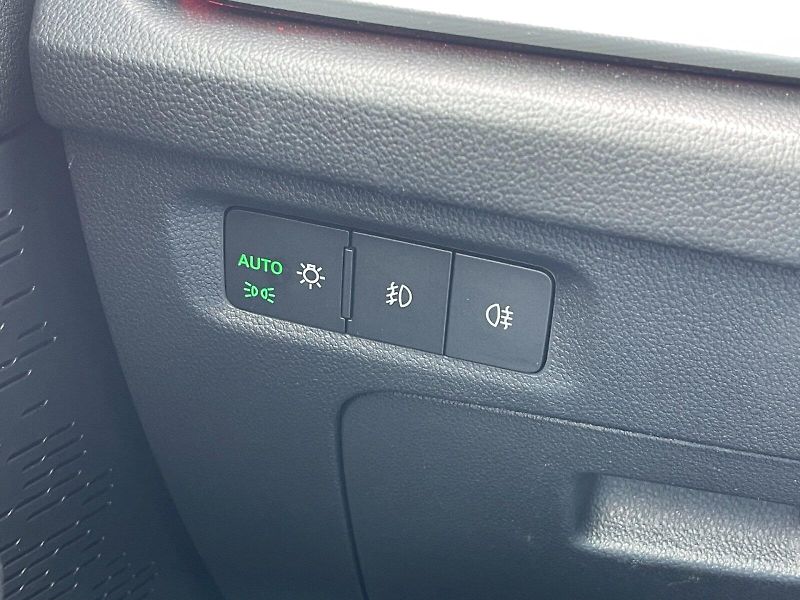 Škoda Octavia (2023) 1.5 TSI 110kW Style Plus - fotka 7 z 35