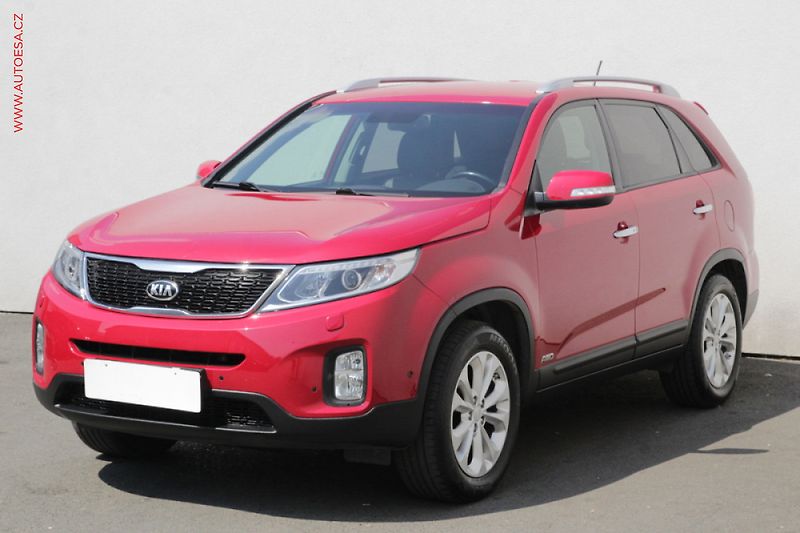 Kia Sorento (2013) 2.2 CRDi 4x4, 1.maj,ČR, AT - fotka 3 z 3