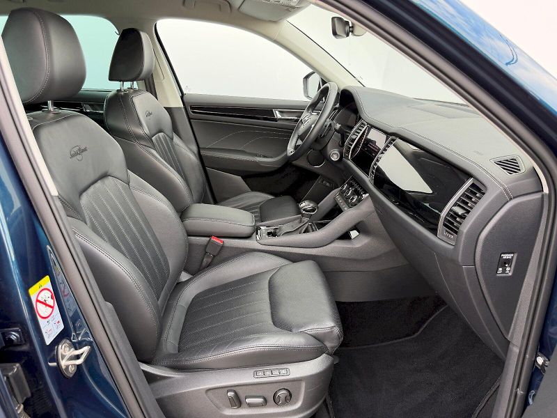 Škoda Kodiaq (2022) 2.0 TSI 140kW 4x4 DSG L&K - fotka 30 z 35