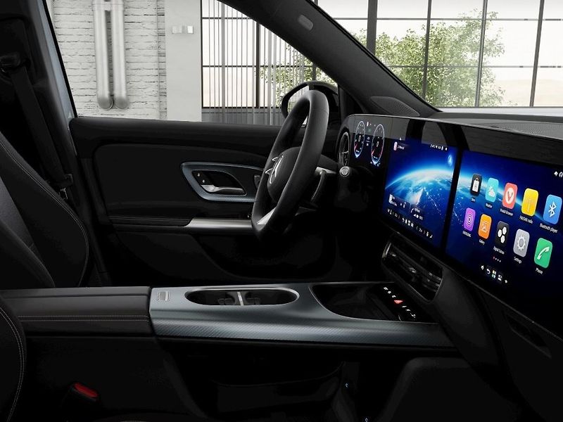 Mercedes-Benz GLB (2026) 200 4MATIC - fotka 7 z 8