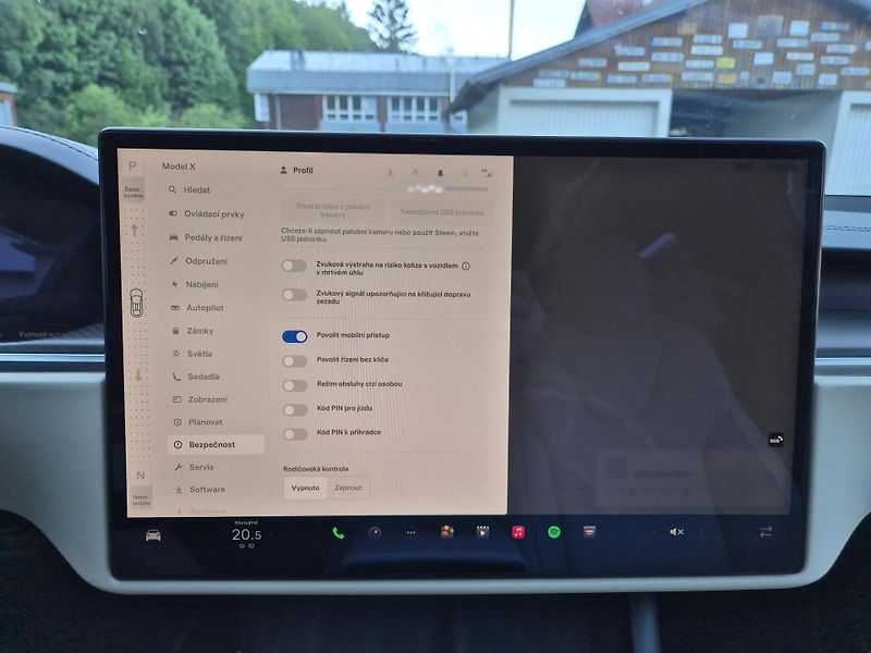 Tesla Model X 100kwH PLAID 750kw TZ - fotka 27 z 46