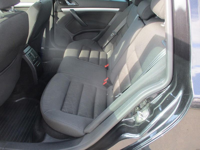 Škoda Octavia 1.2 TSi*TAŽNÉ*L+Z PNEU*VÝHŘEV - fotka 36 z 43