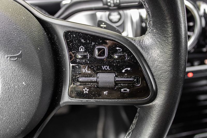 Mercedes-Benz GLB - fotka 19 z 37