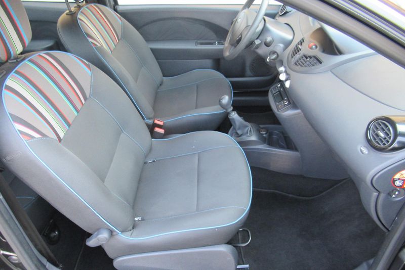 Renault Twingo 1.2 KLIMA TEMPOMAT - fotka 13 z 18