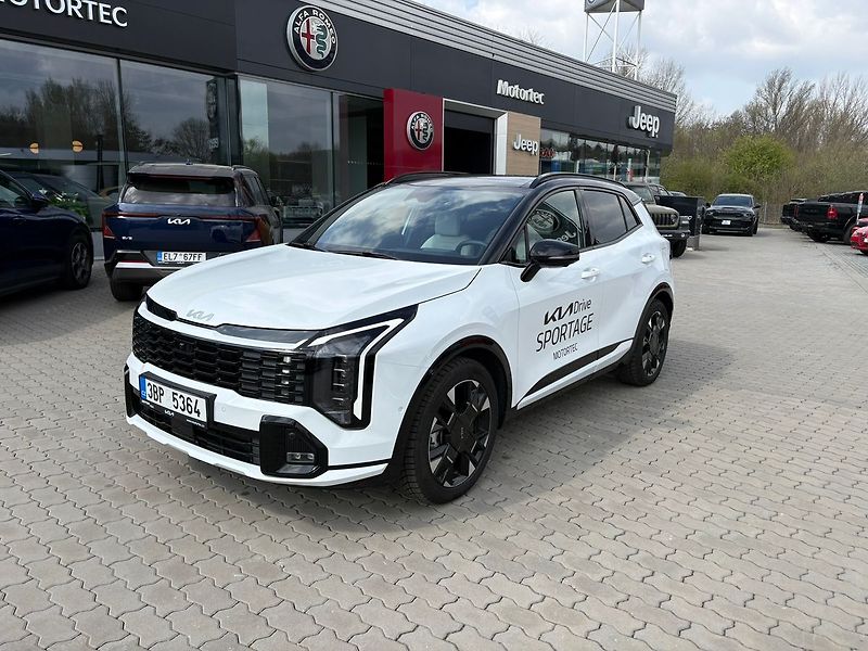 Kia Sportage (2025) 1,6 T-GDi GPF 4x4 7DCT GT-LINE - fotka 3 z 23