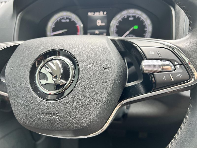 Škoda Karoq Style+ 1.5TSi 110kw PŮVOD ČR - fotka 19 z 46