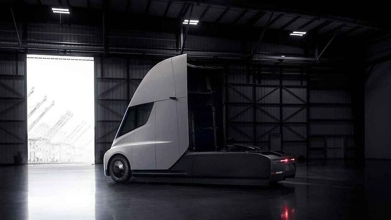 Tesla Roadster 2017