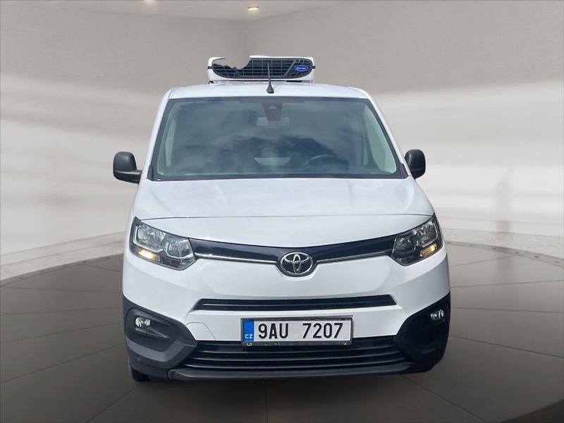 Toyota ProAce City 1,5 D4D LWB CC Ac mrazák -20°C - fotka 2 z 11