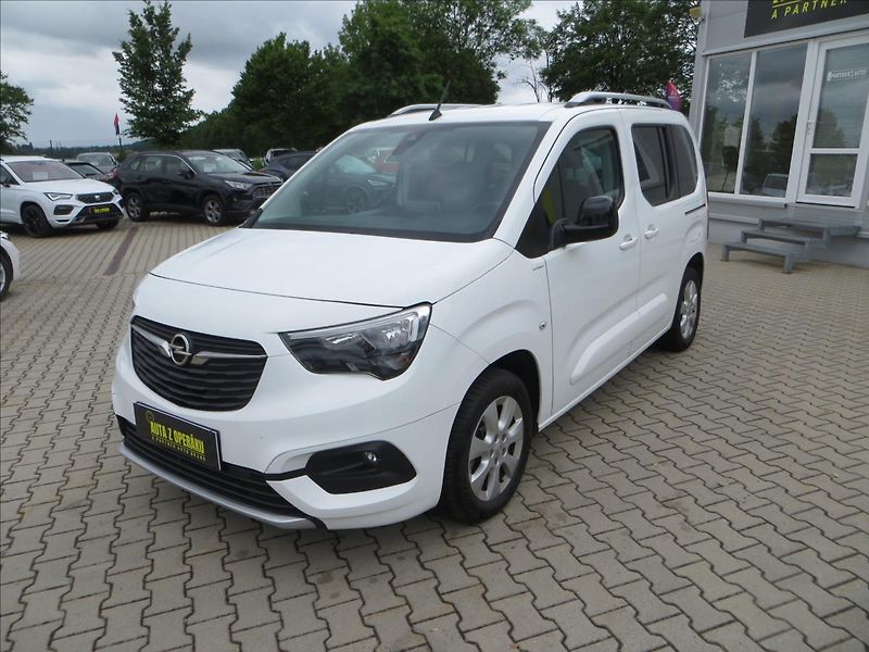 Opel Combo 1,5 CDTI 96kW Life Edit Plus - fotka 3 z 22