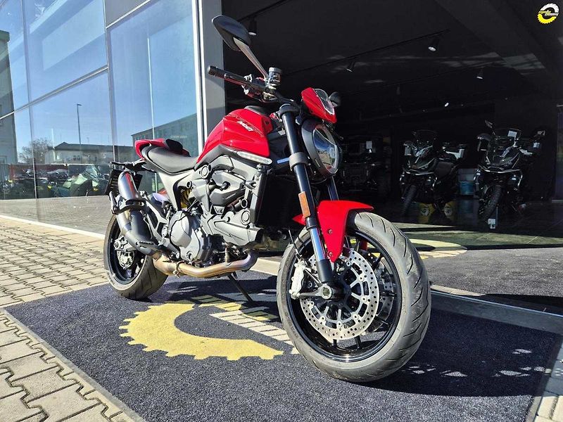 Ducati Monster (2021) - fotka 2 z 21