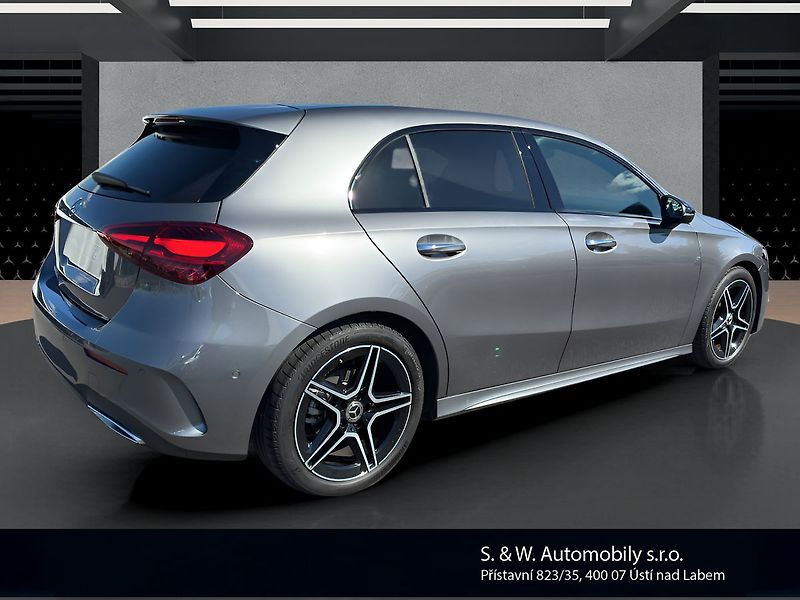 Mercedes-Benz Třídy A A 200 d - fotka 5 z 26