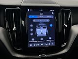 Volvo XC60 B4 AWD R-DESIGN AUT CZ - náhled 33